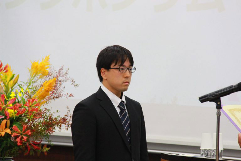 筑波大学校友会江崎賞(特別賞)の授与式