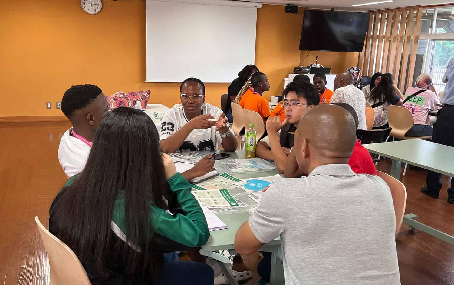 African Students Visit Campus through the Sakura Science Exchange Program