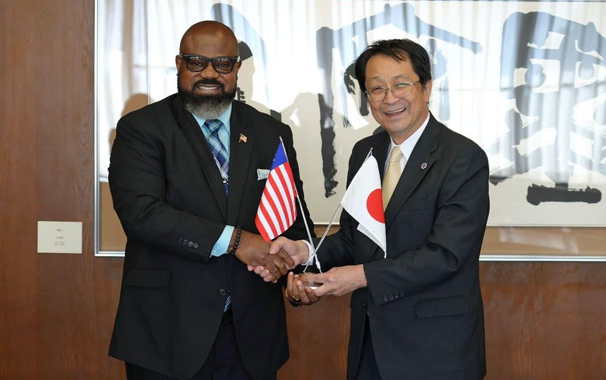 Ambassador of the Republic of Liberia to Japan Visits President NAGATA 