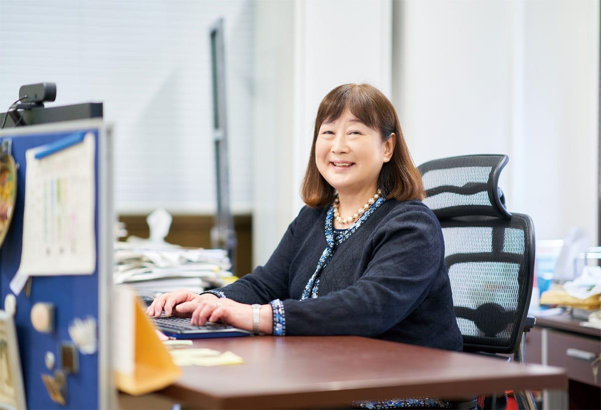 礒田 博子教授の写真