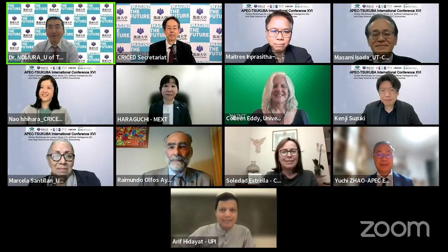 Group Photo taken at the Photo Session