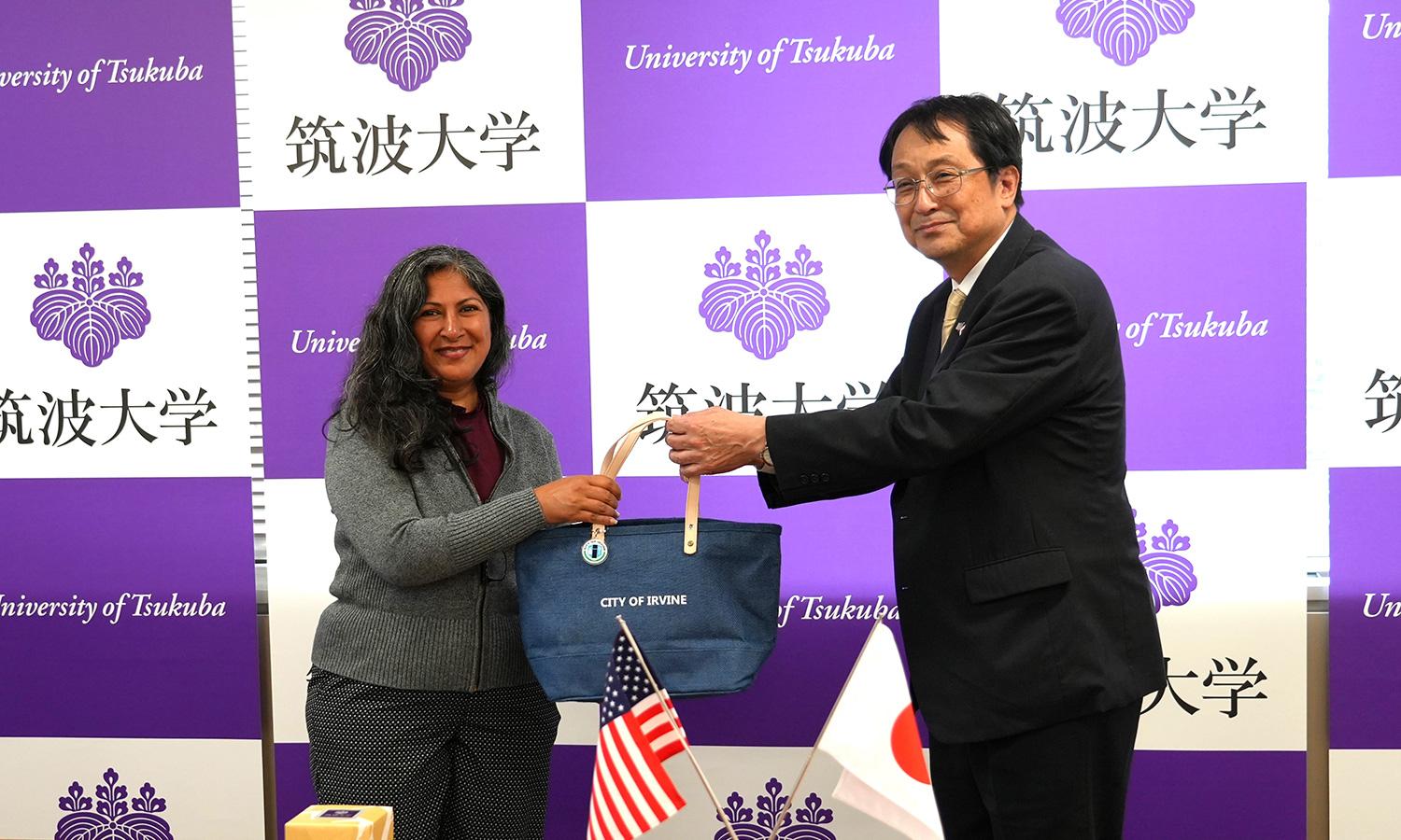 Mayor Khan and President NAGATA