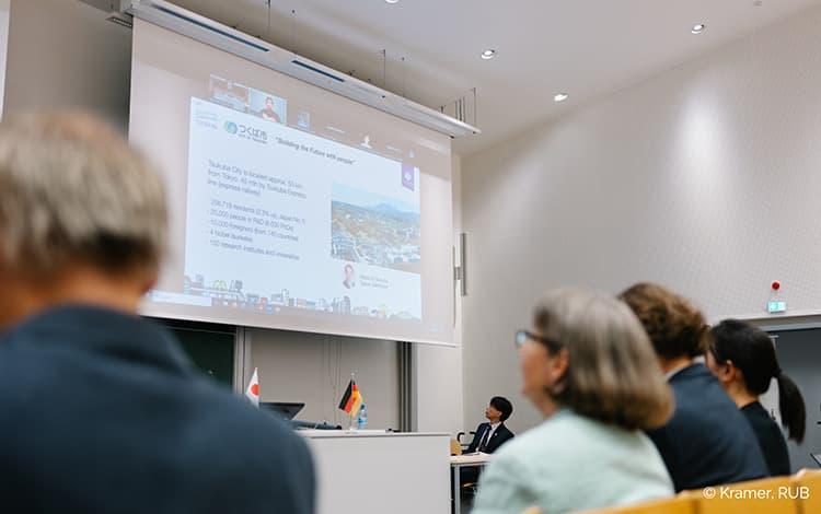 ボーフム大学シンポジウム 鈴木健嗣教授