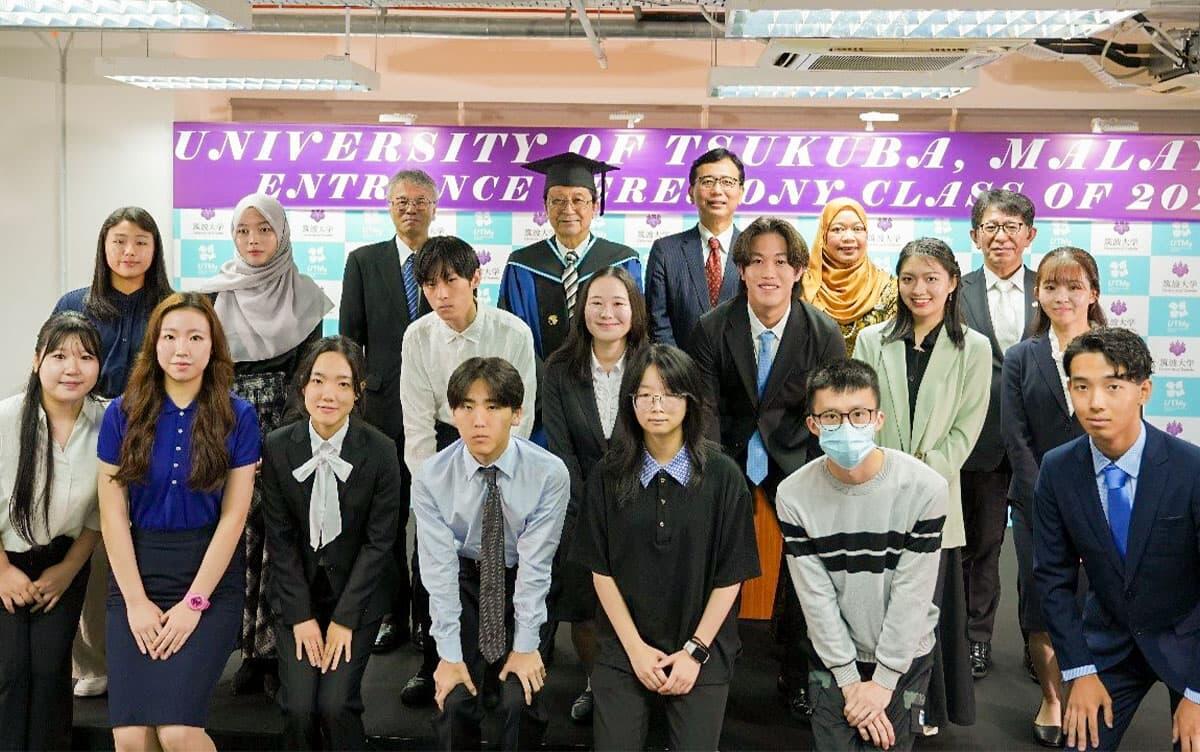 入学式の集合写真