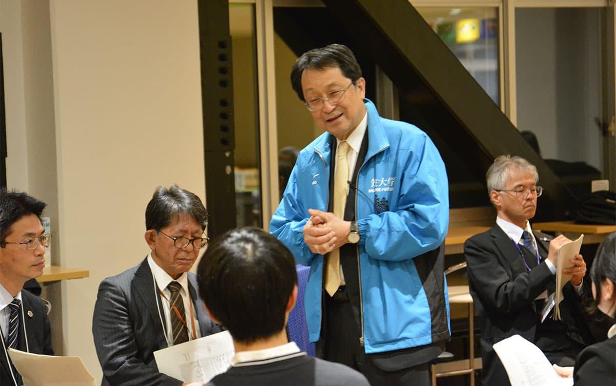 写真:交流会の様子